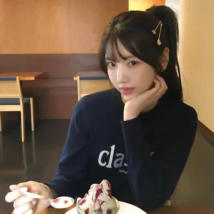 黑玫瑰公寓